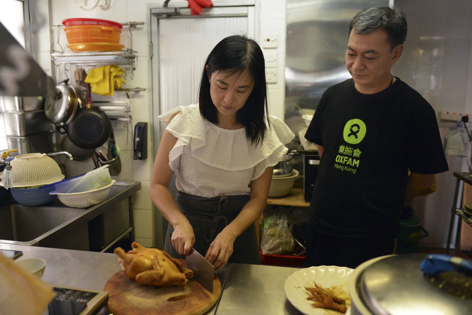 樂施大使廖偉雄先生訪談「家餸」短片中的其中一位受訪者–私房菜主理人Grace，訴說她受媽媽影響的故事。