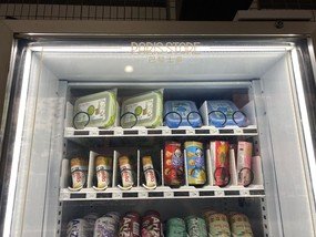 「限量版Oxfam x Le Petit Prince摺疊式環保餐盒」今年首次安排即日起於澳門各區之自動販賣機發售。